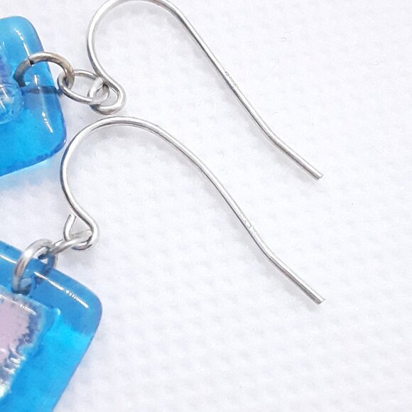 HOST PICK! CLOSET SALE!! New Sterling  silver Ocean blue Dichroic Glass Earrings - Picture 9 of 12